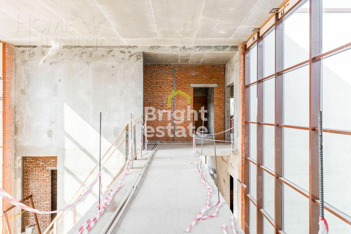 2-этажный коттедж 751.6 м² без отделки