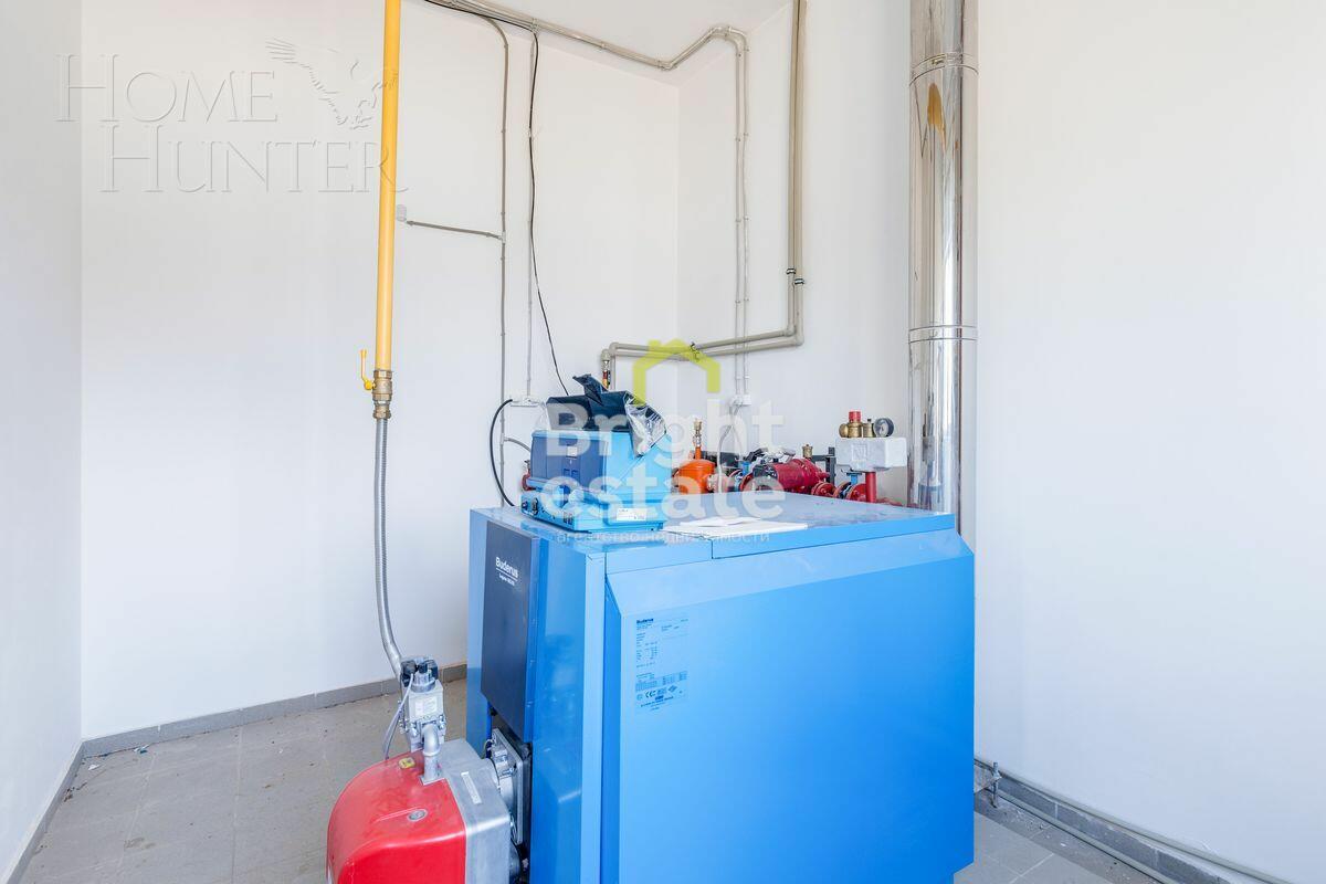 2-этажный коттедж 751.6 м² без отделки