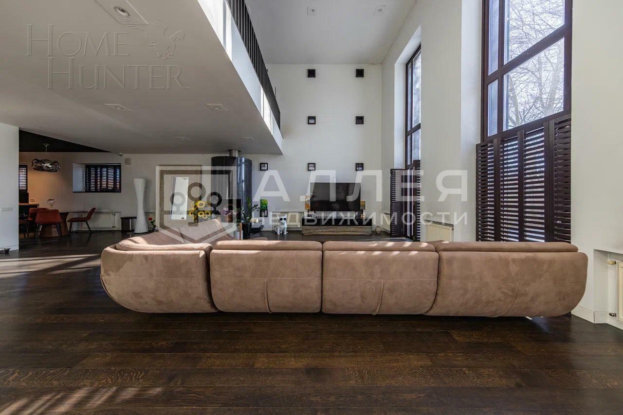 2-этажный коттедж 500 м² с отделкой