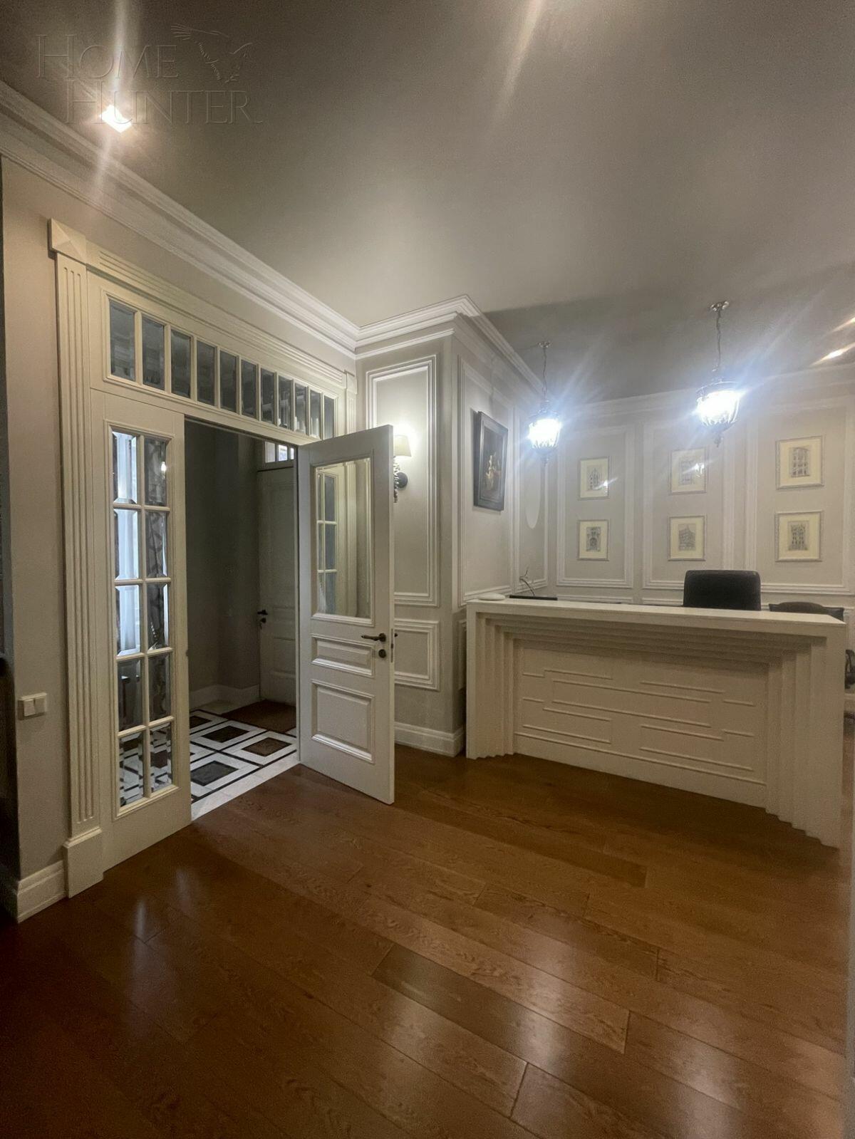 3-этажный таунхаус 395 м² с отделкой