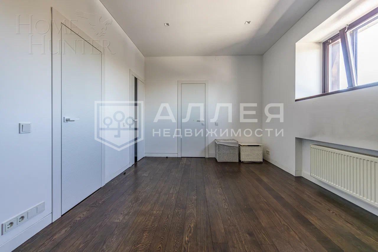 2-этажный коттедж 500 м² с отделкой