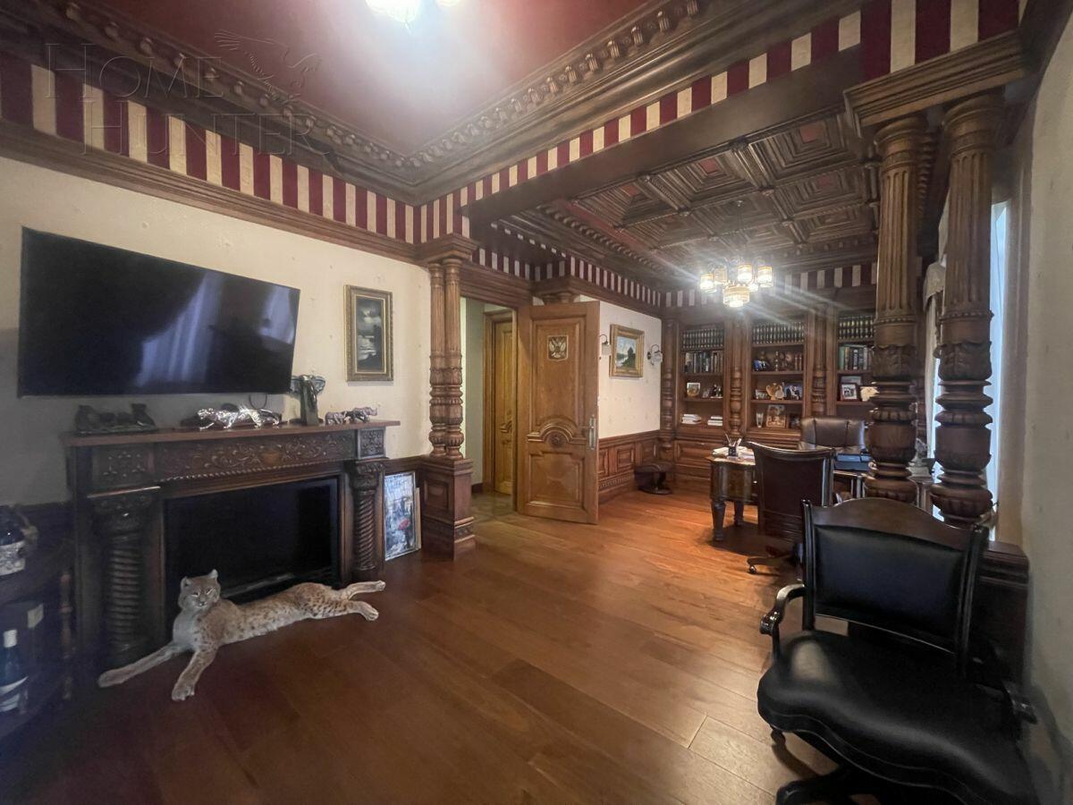 3-этажный таунхаус 395 м² с отделкой