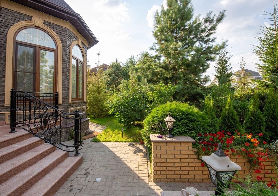 2-этажный коттедж 524 м² с отделкой