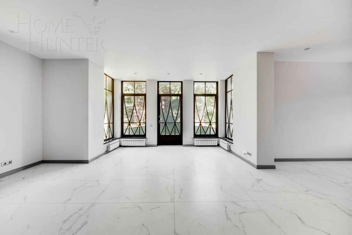 2-этажный коттедж 500 м² с отделкой