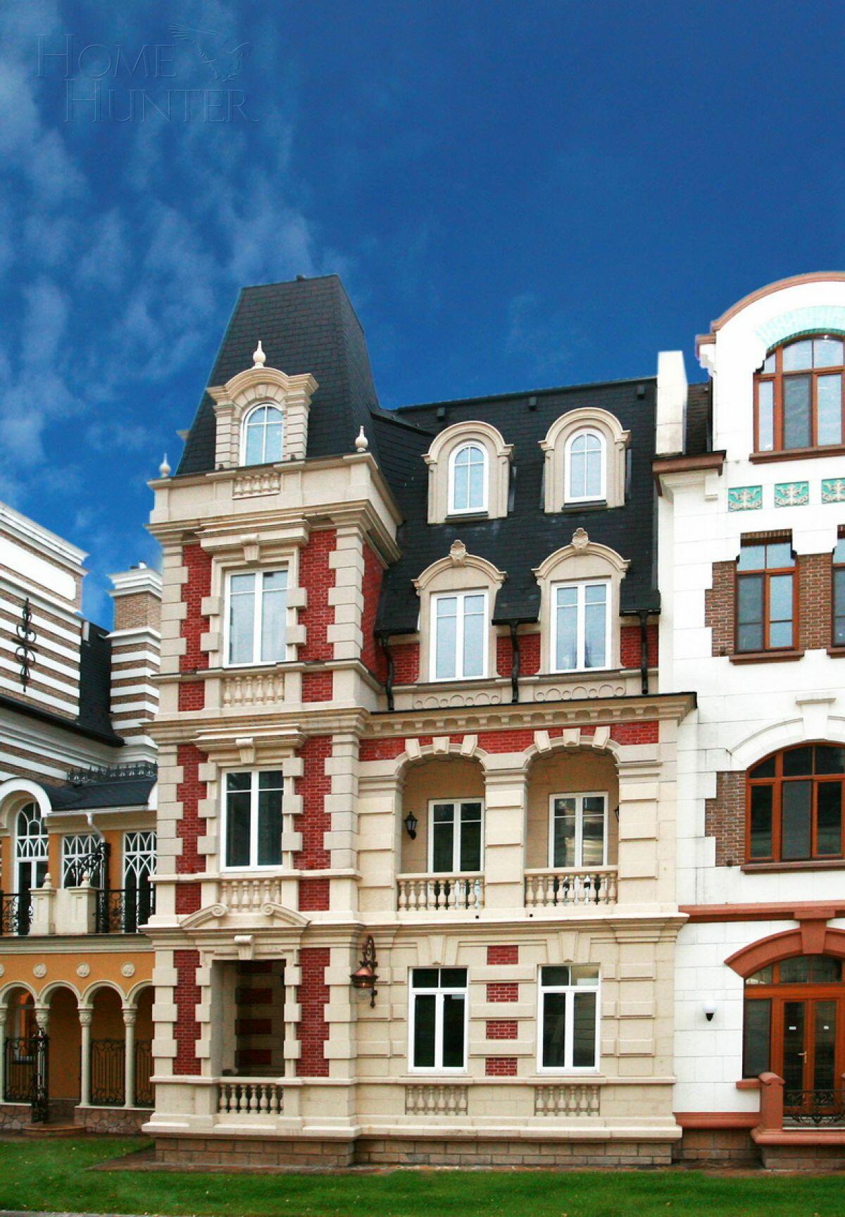 3-этажный таунхаус 395 м² с отделкой