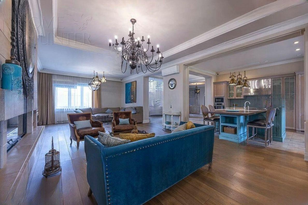 2-этажный коттедж 720 м² с отделкой