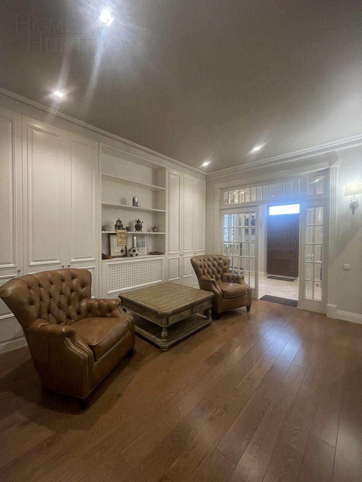 3-этажный таунхаус 395 м² с отделкой