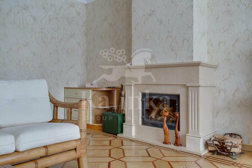 3-этажный таунхаус 300 м² с отделкой