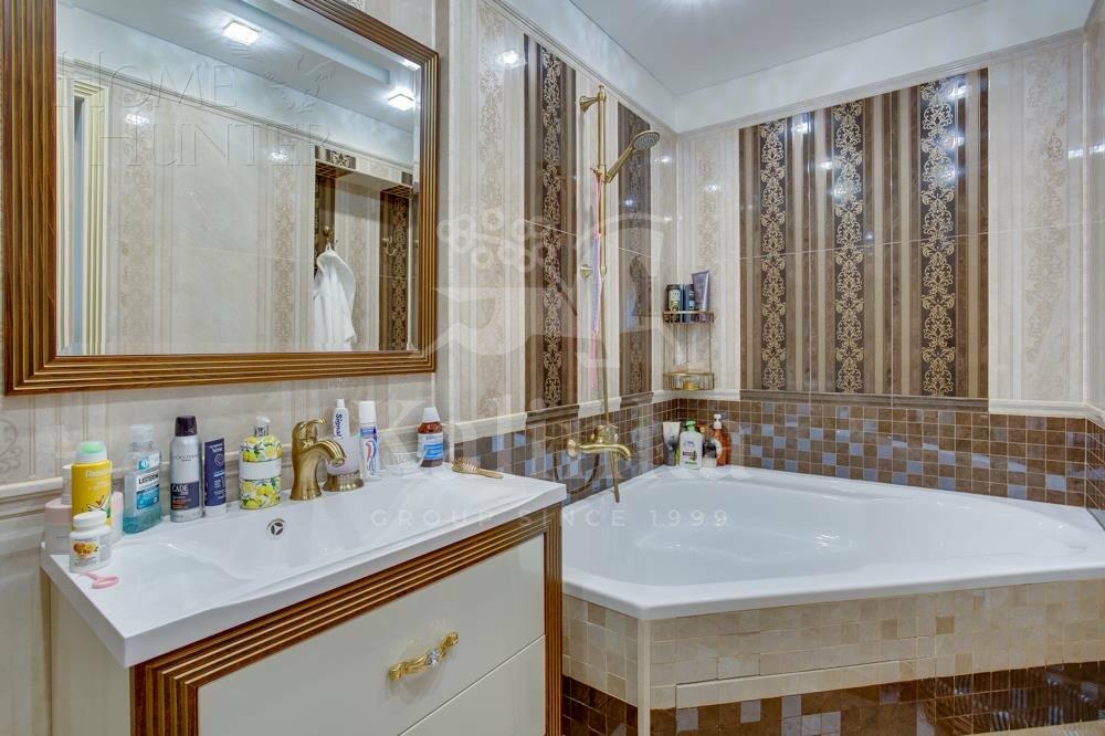 3-этажный таунхаус 300 м² с отделкой