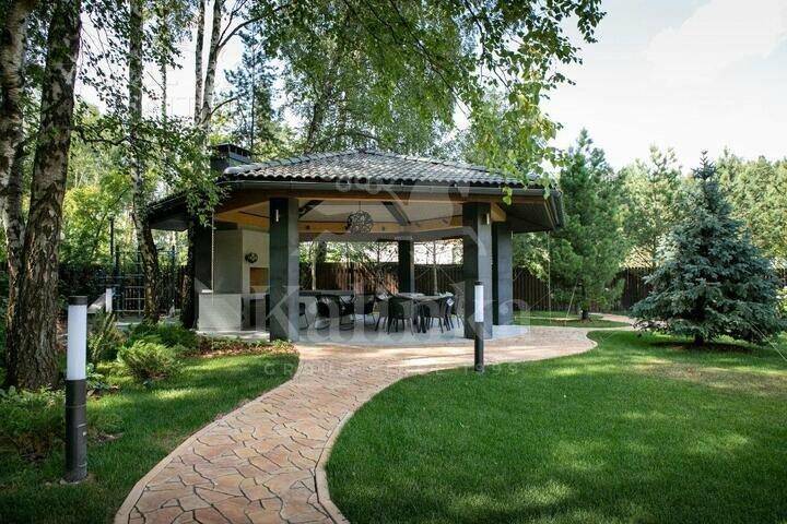 2-этажный коттедж 780 м² с отделкой