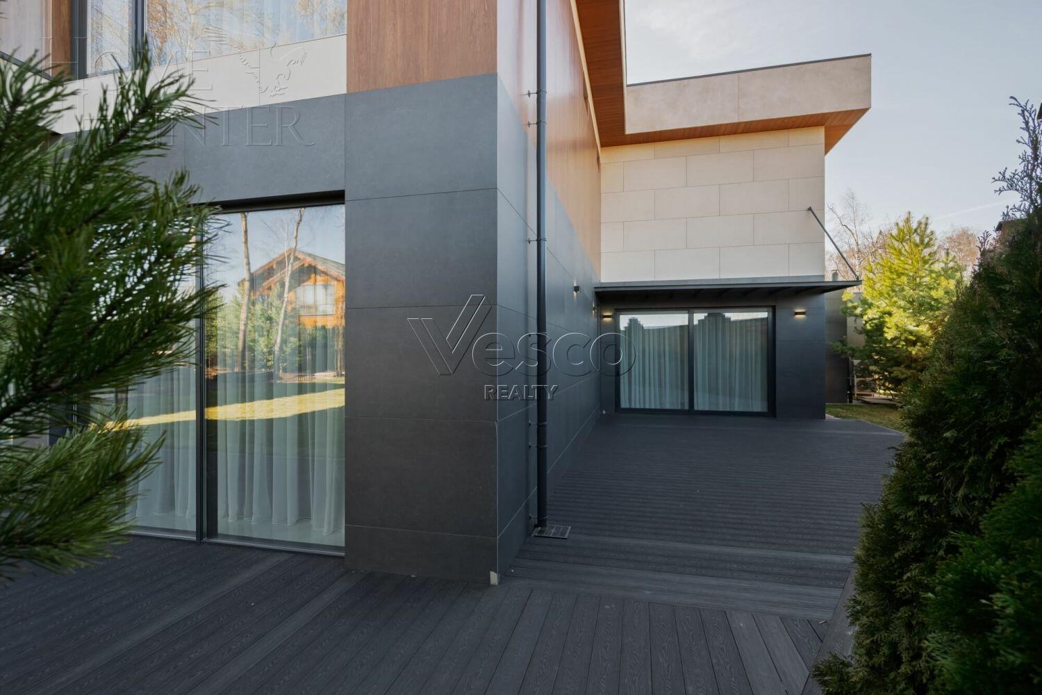 2-этажный коттедж 507.3 м² с отделкой