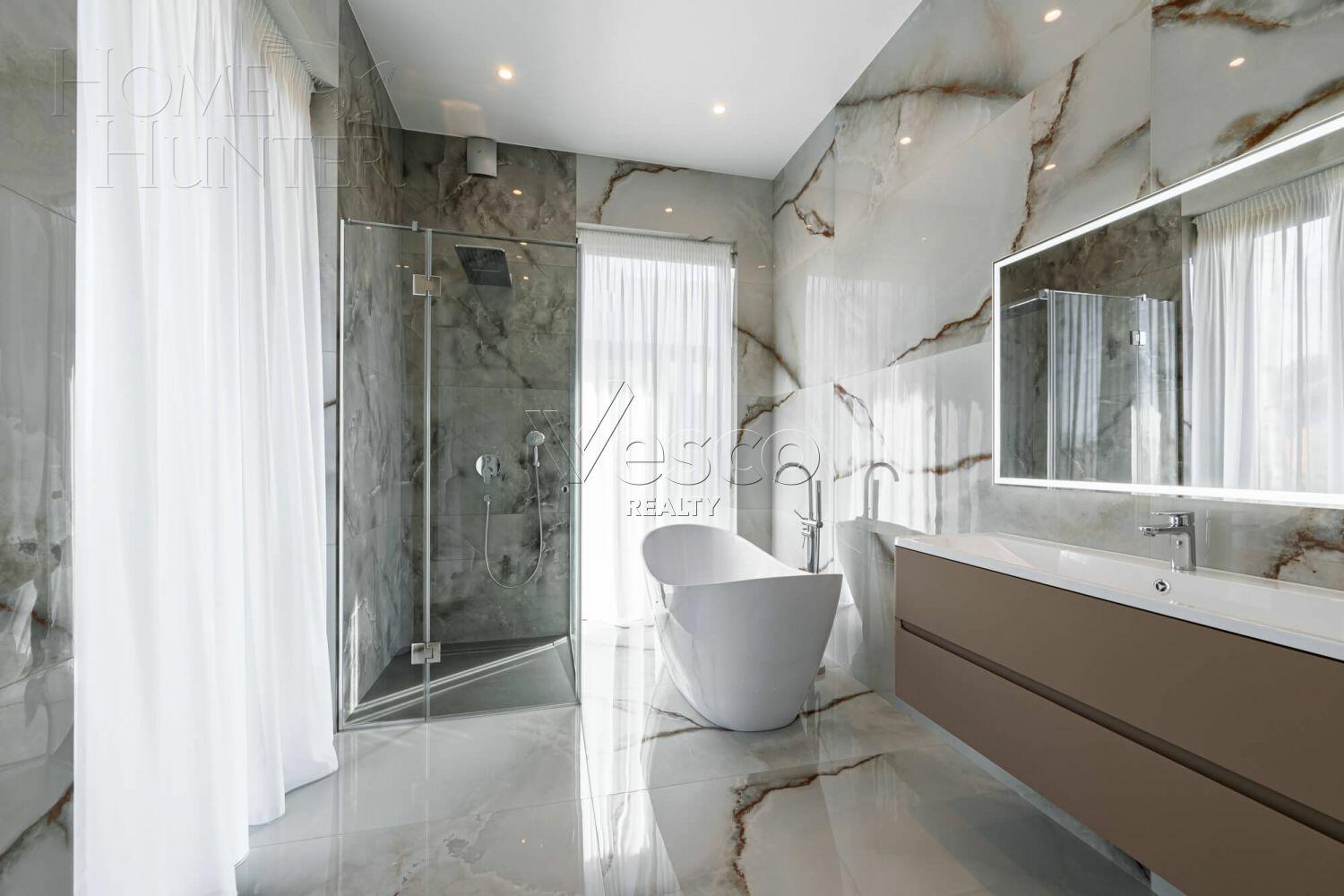 2-этажный коттедж 507.3 м² с отделкой