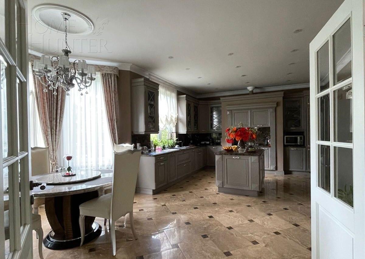 2-этажный коттедж 524 м² с отделкой