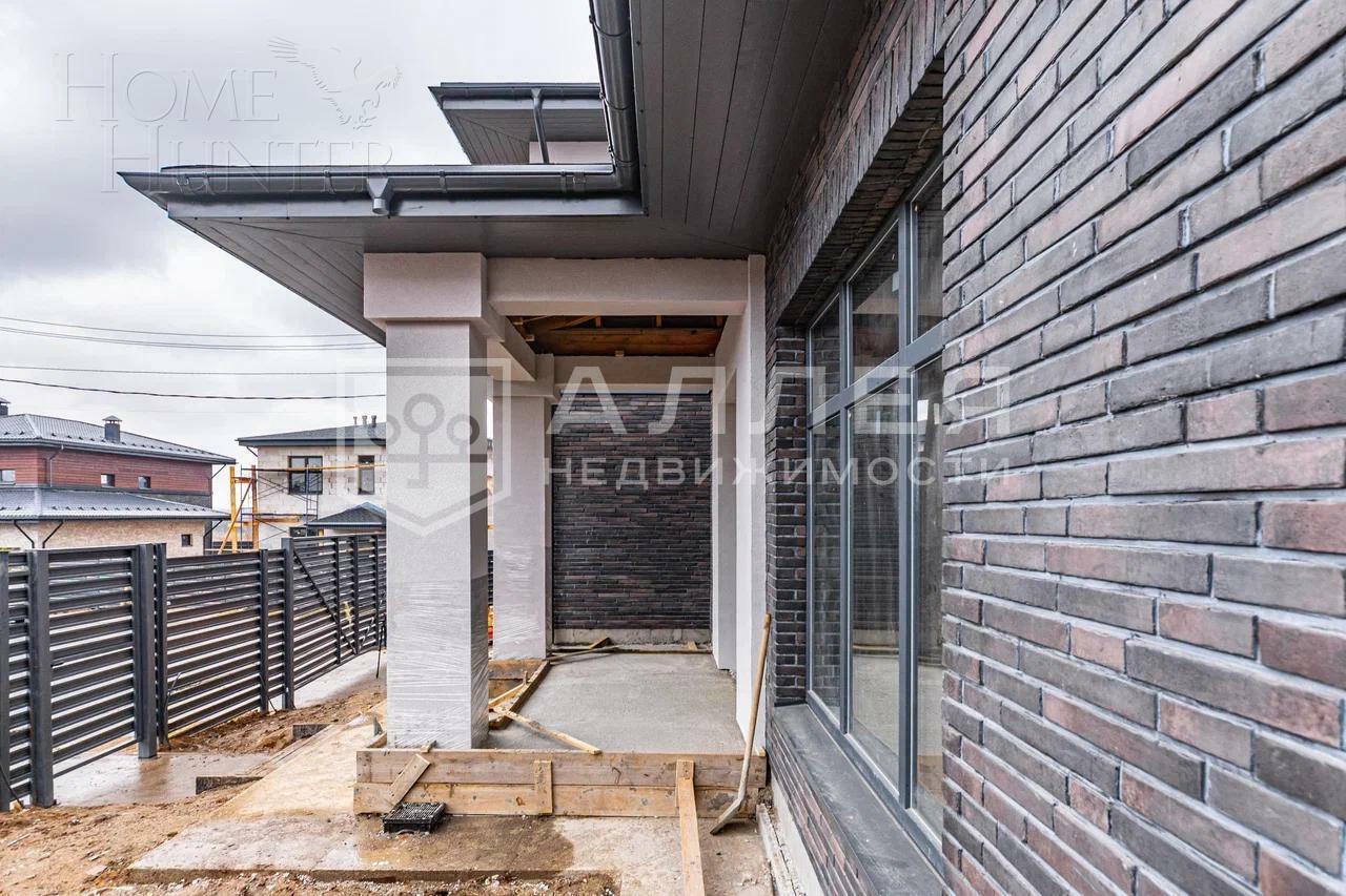 2-этажный коттедж 296 м² без отделки