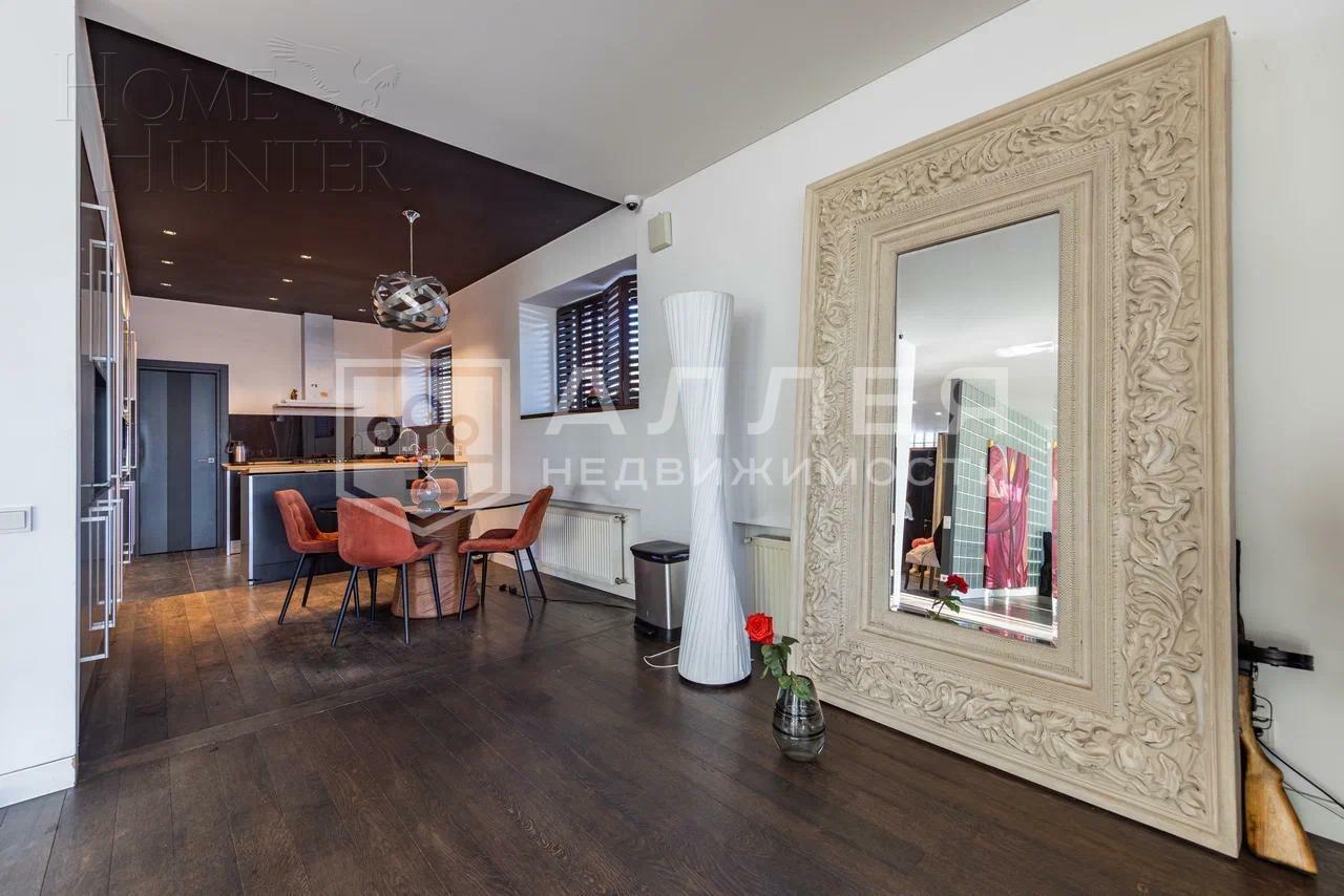 2-этажный коттедж 500 м² с отделкой