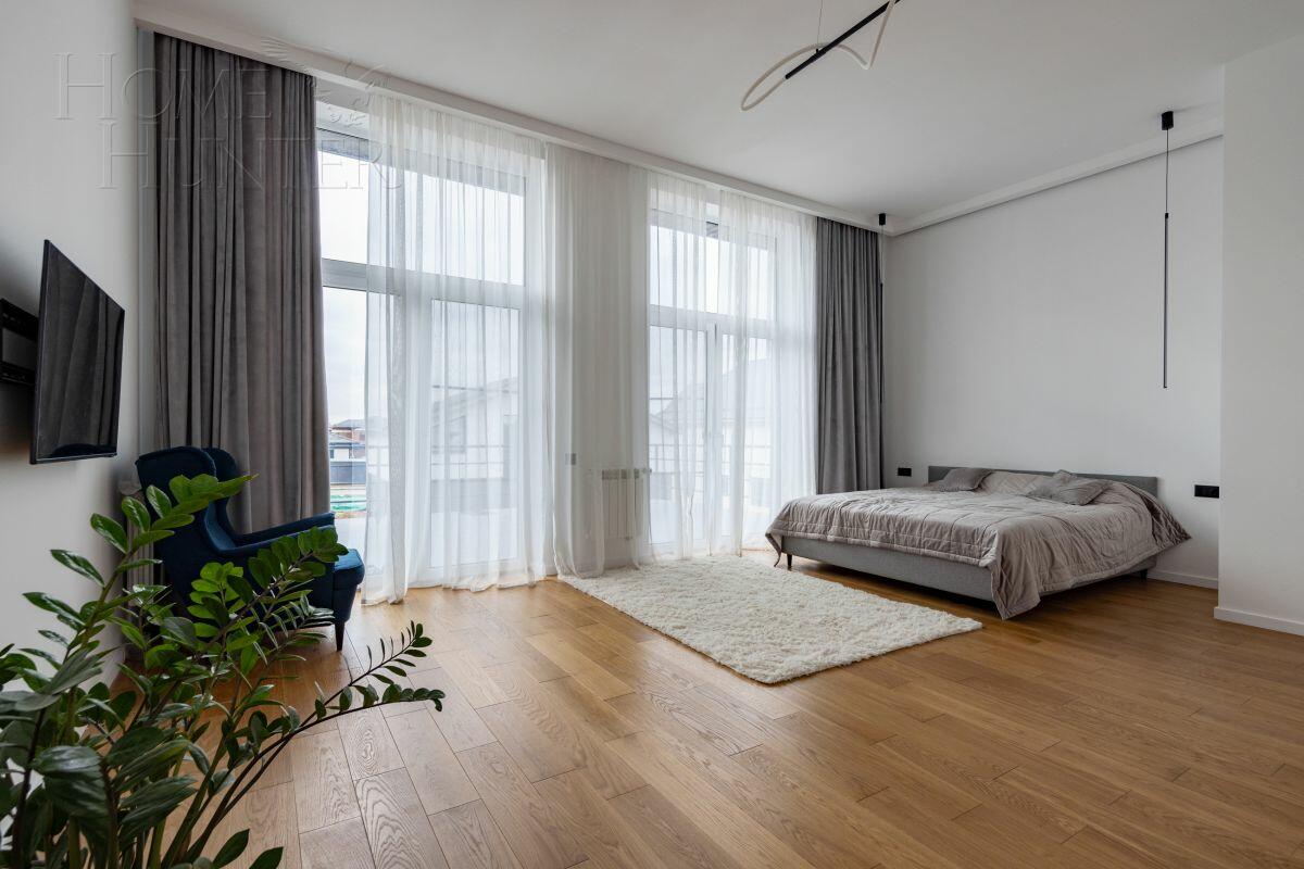 2-этажный коттедж 260 м² с отделкой