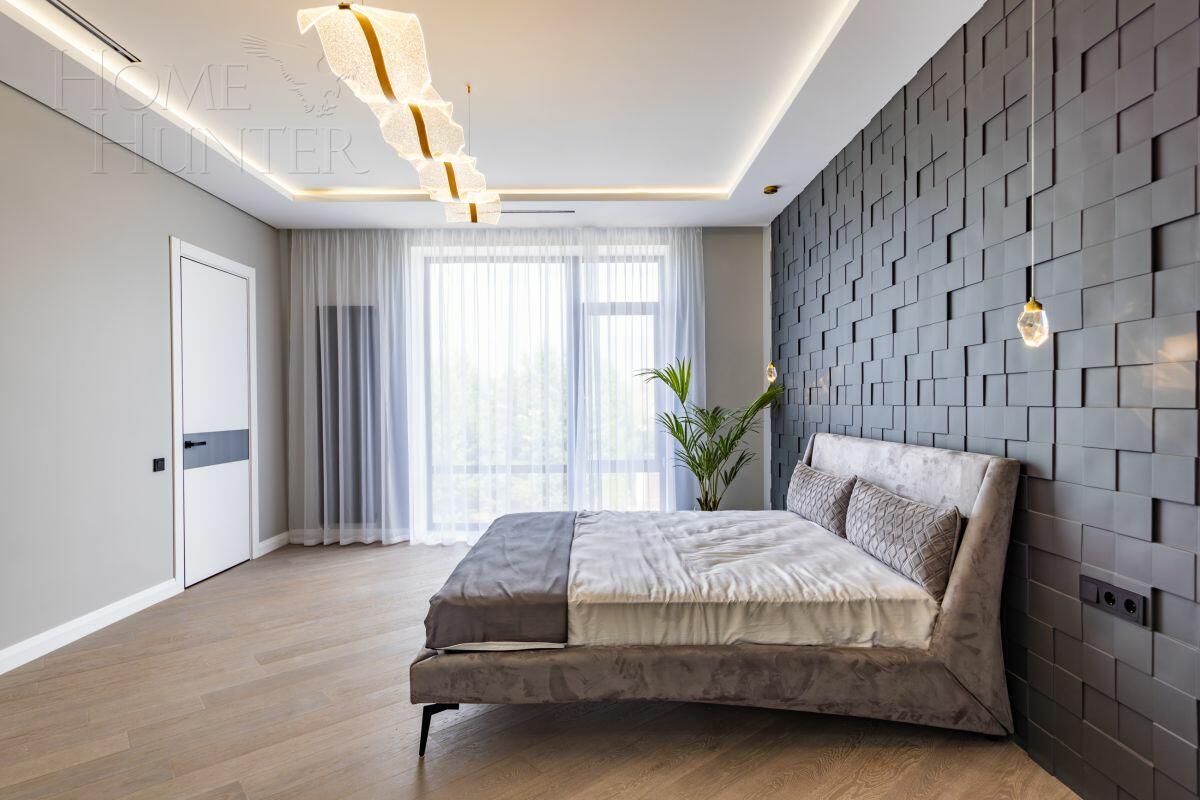 2-этажный коттедж 450 м² с отделкой