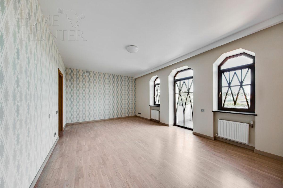 2-этажный коттедж 500 м² с отделкой