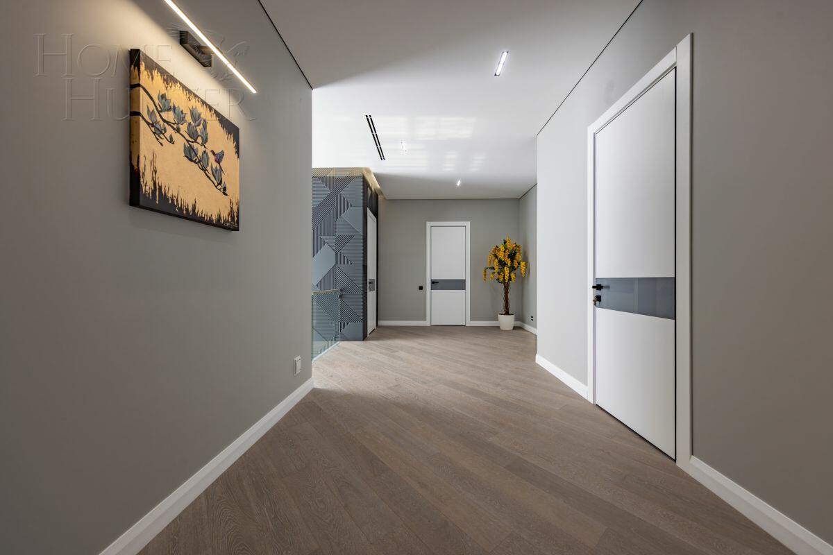 2-этажный коттедж 450 м² с отделкой