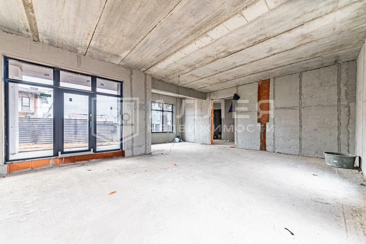 2-этажный коттедж 296 м² без отделки