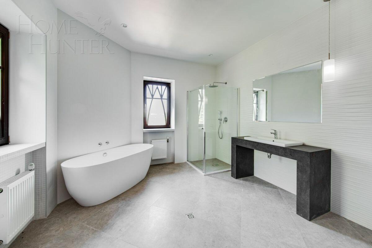 2-этажный коттедж 500 м² с отделкой