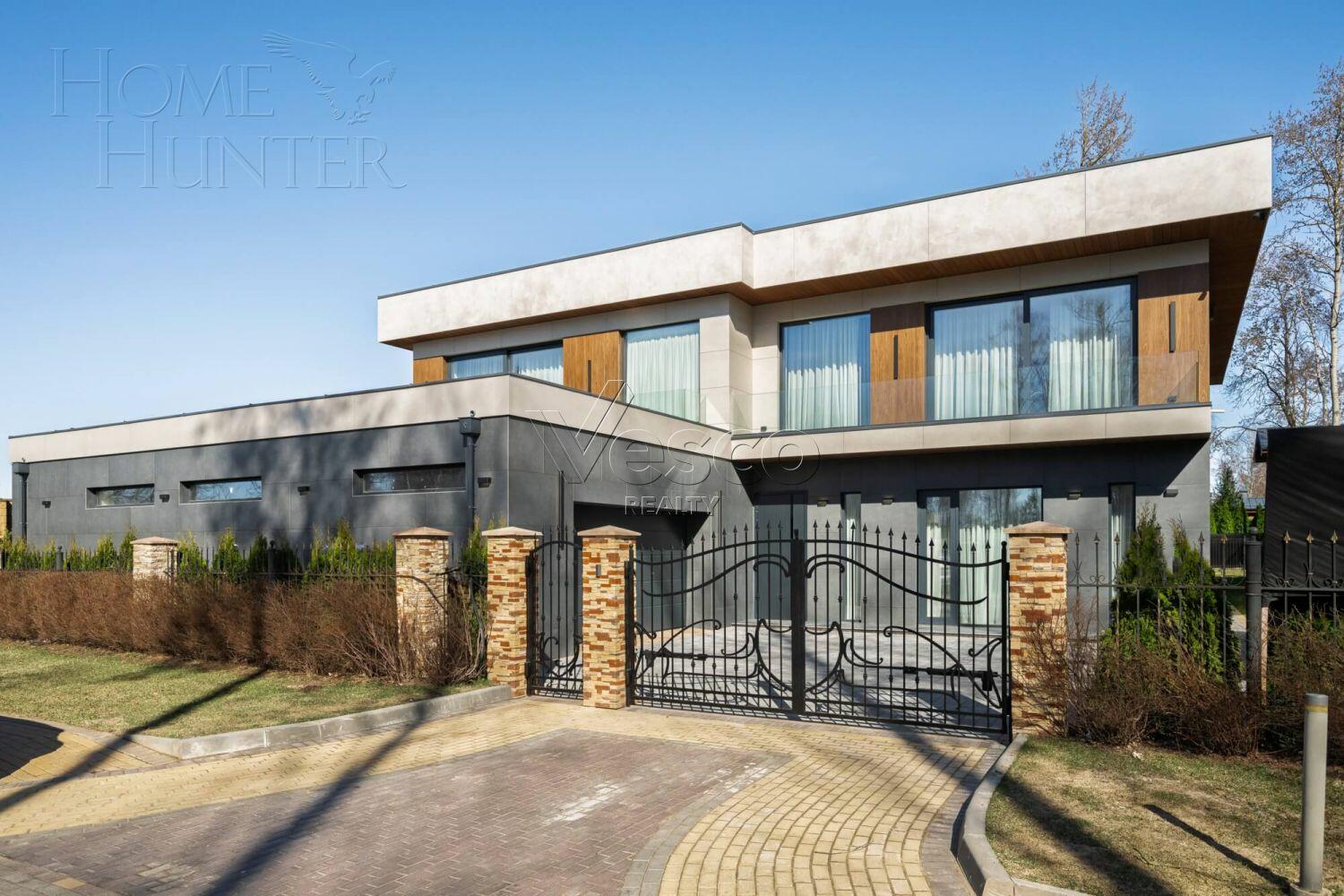 2-этажный коттедж 507.3 м² с отделкой