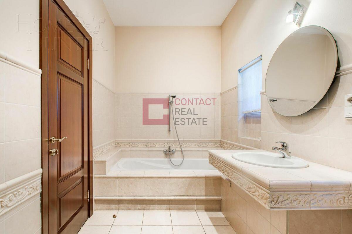 2-этажный коттедж 400 м² с отделкой