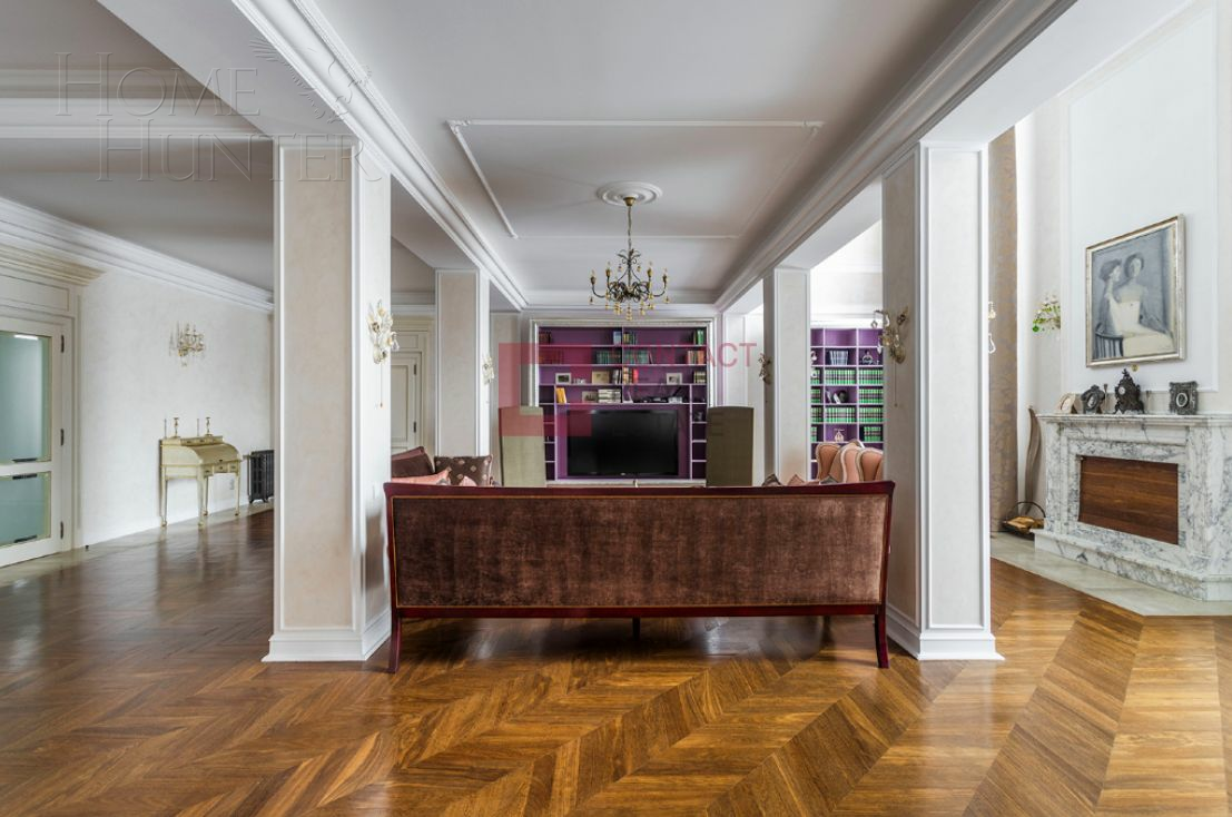 2-этажный коттедж 600 м² с отделкой