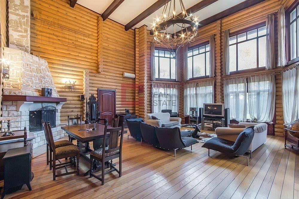 3-этажный коттедж 700 м² с отделкой