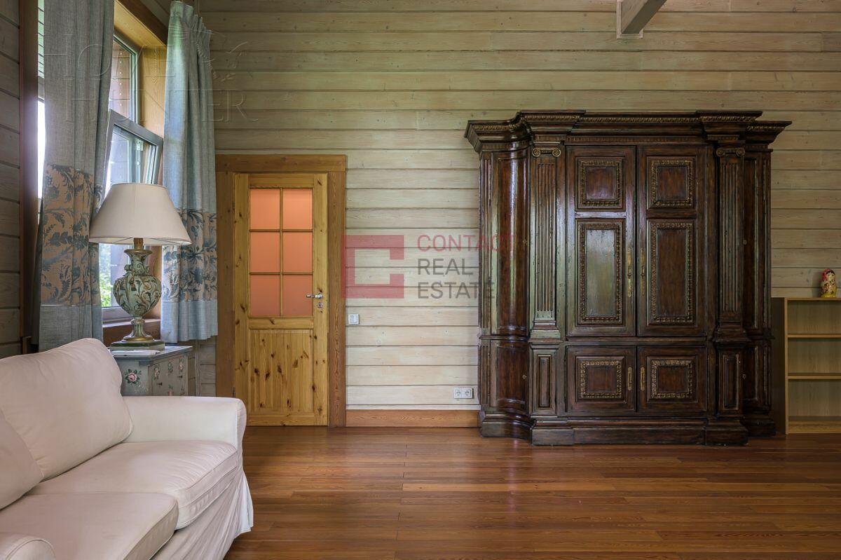 2-этажный коттедж 940 м² с отделкой