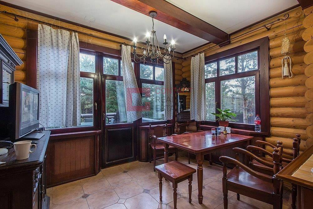 3-этажный коттедж 700 м² с отделкой