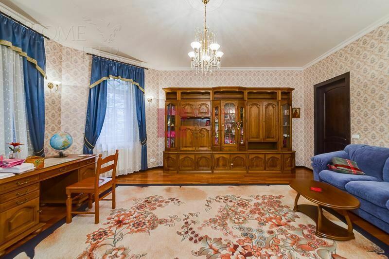2-этажный коттедж 370 м² с отделкой