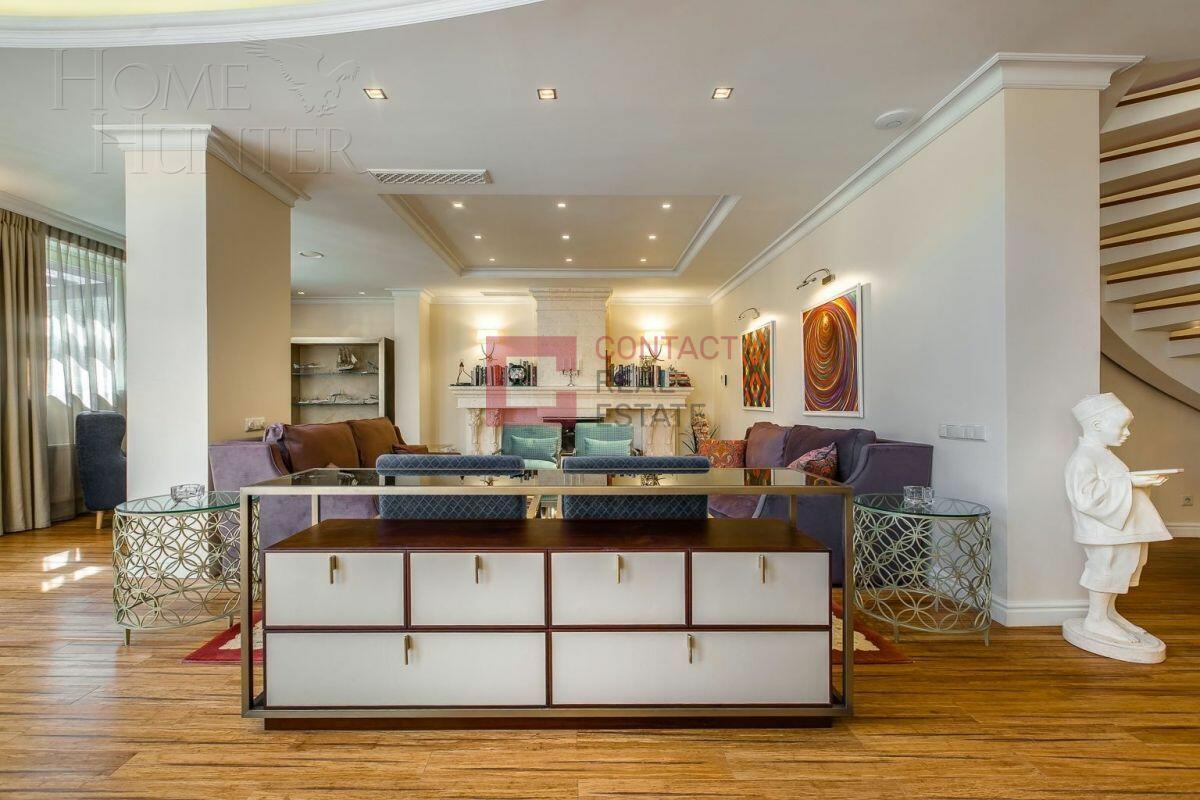 2-этажный коттедж 760 м² с отделкой