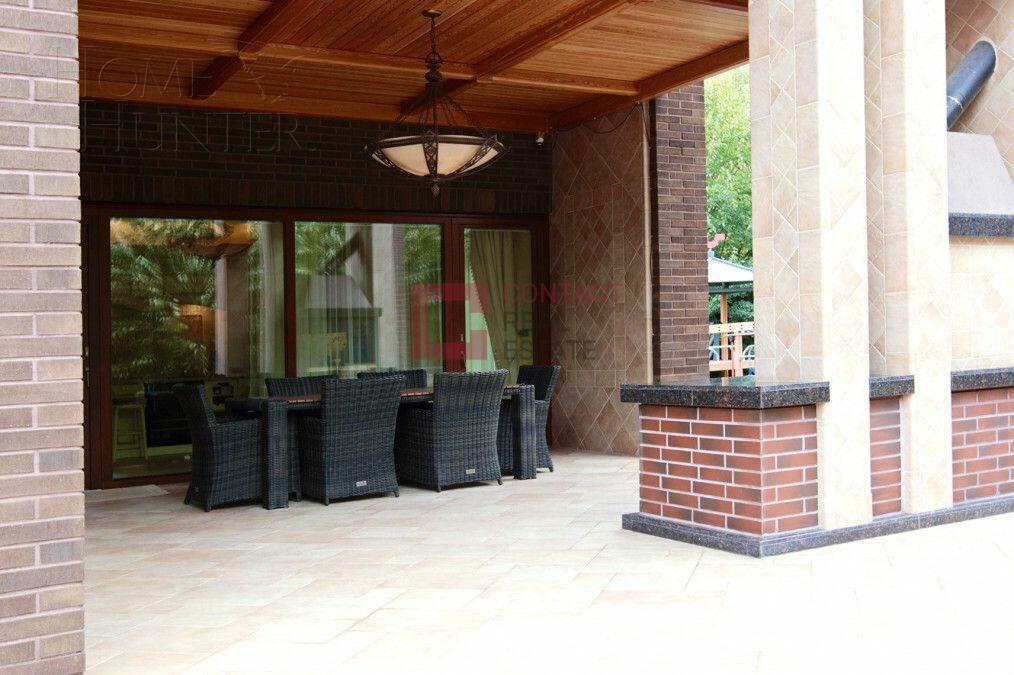 2-этажный коттедж 1 180 м² с отделкой