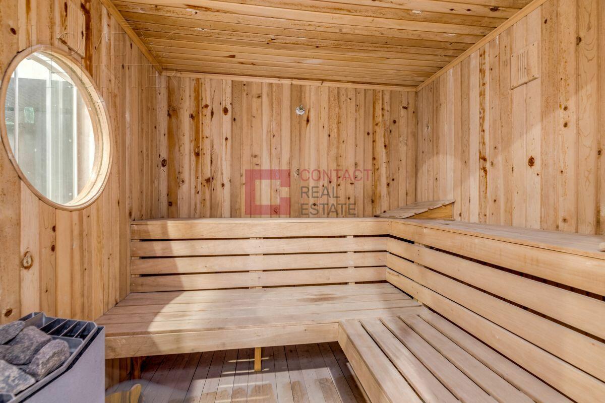 3-этажный коттедж 8 755 м² с отделкой