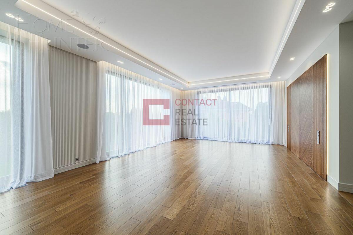 2-этажный коттедж 1 071 м² с отделкой