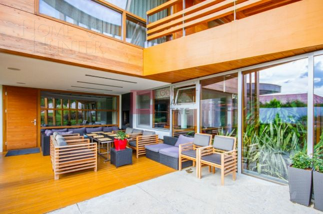 2-этажный коттедж 1 948 м² с отделкой