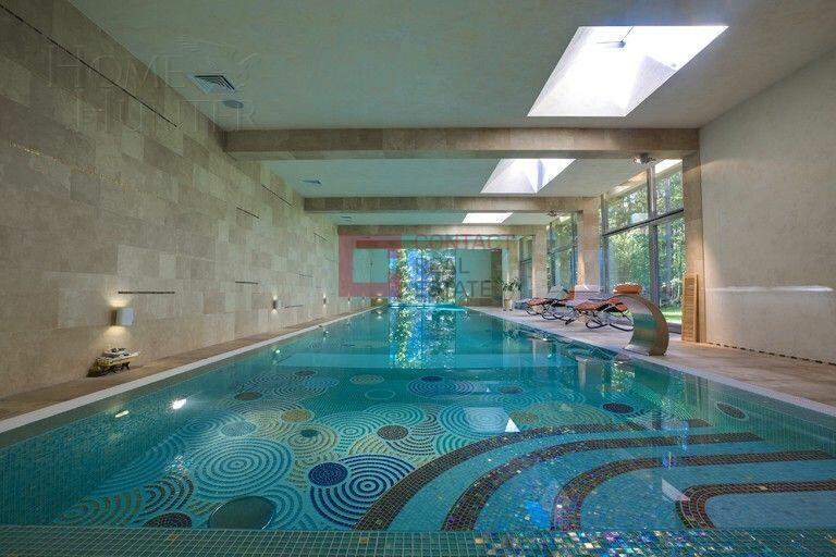 2-этажный коттедж 1 500 м² с отделкой