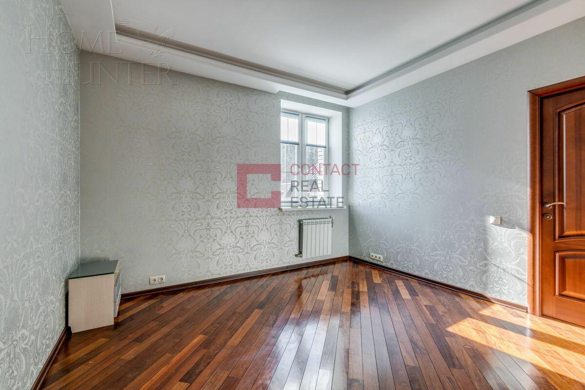 2-этажный коттедж 600 м² с отделкой