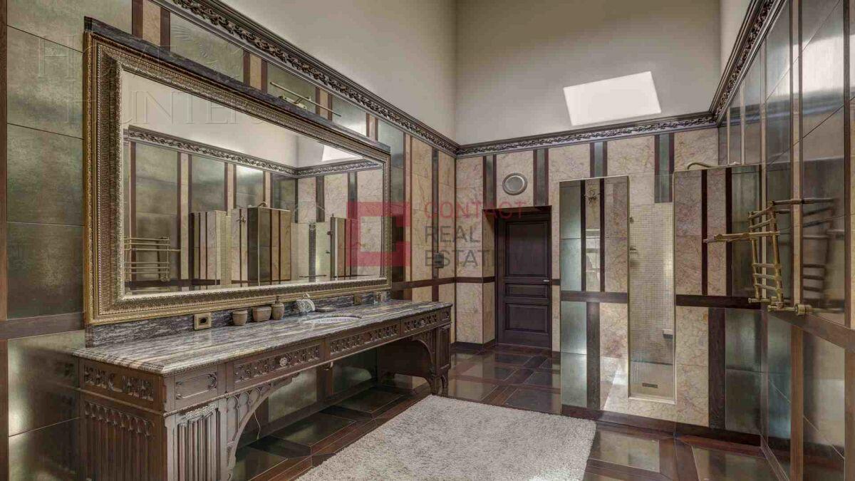 2-этажный коттедж 2 500 м² с отделкой