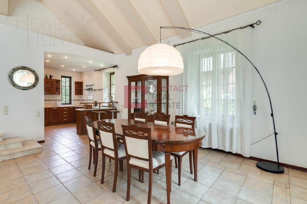 2-этажный коттедж 400 м² с отделкой