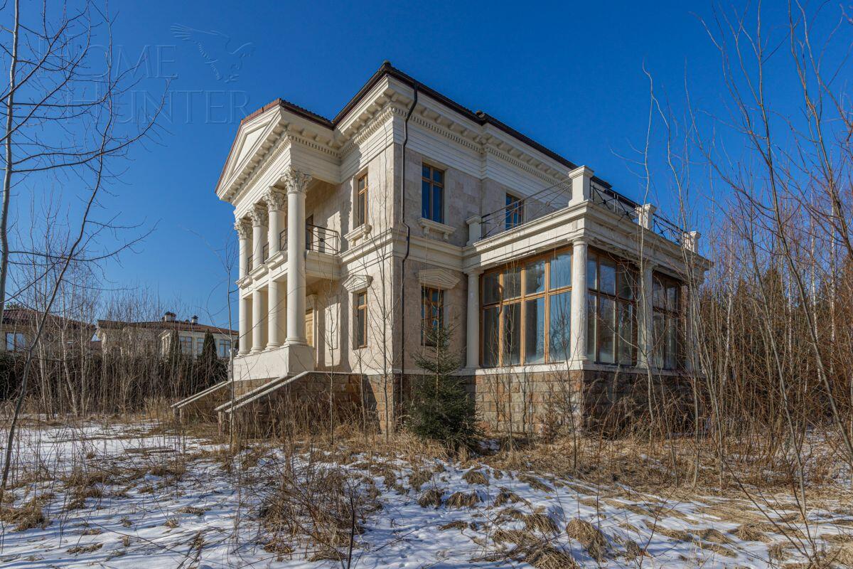 2-этажный коттедж 680 м² без отделки