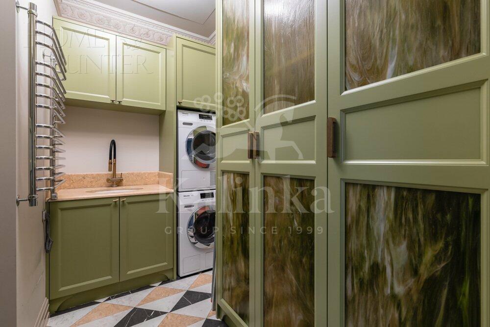 4-КОМН. КВАРТИРА С ОТДЕЛКОЙ 191 М² НА 3 ЭТАЖЕ