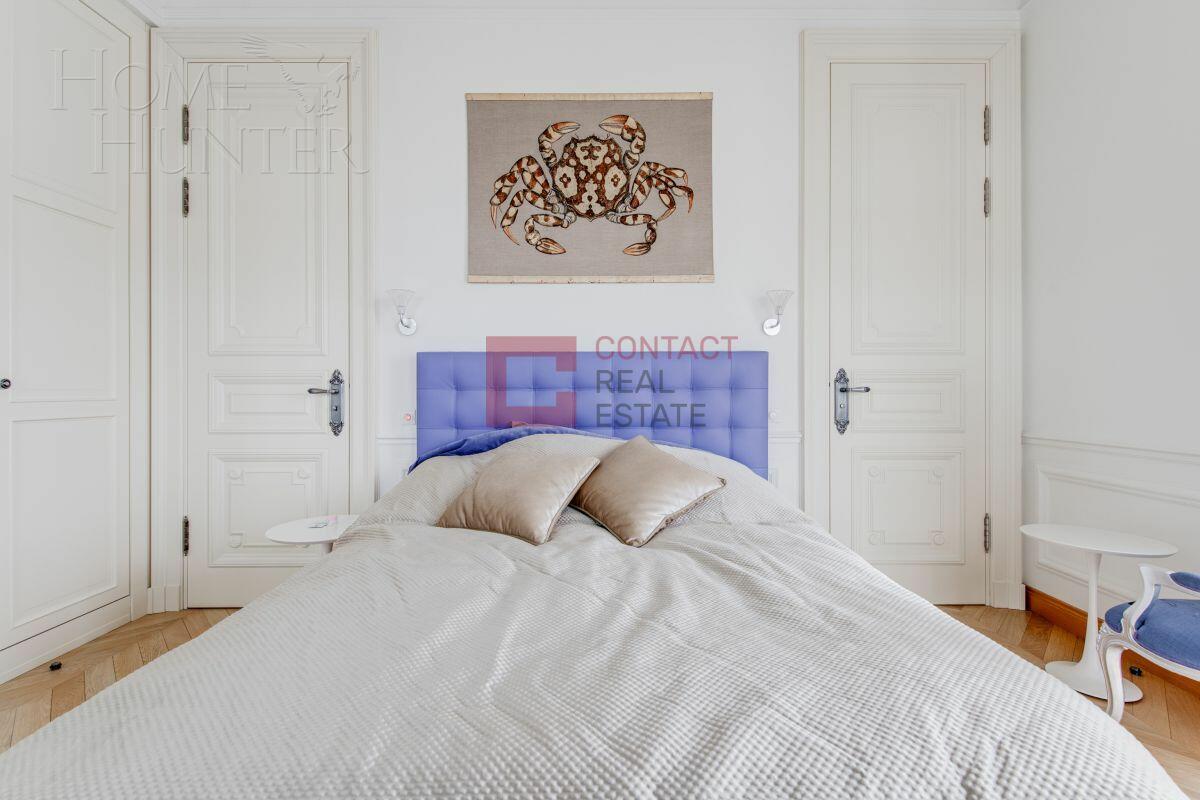 2-этажный коттедж 700 м² с отделкой