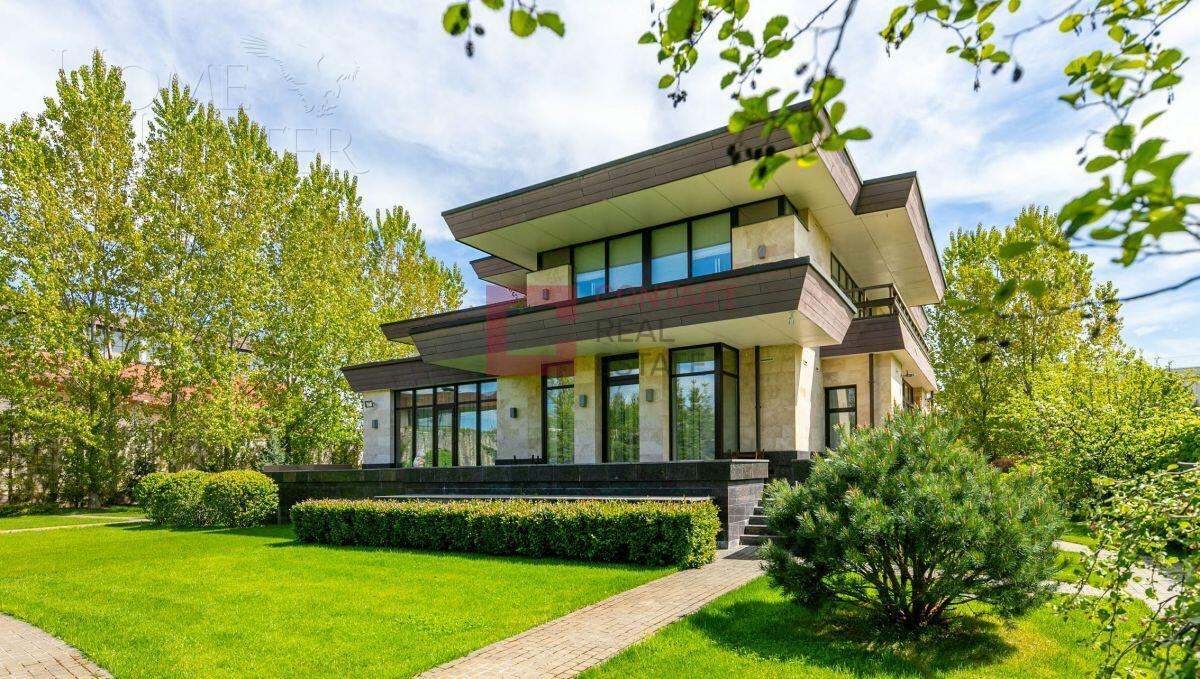 2-этажный коттедж 744.9 м² с отделкой