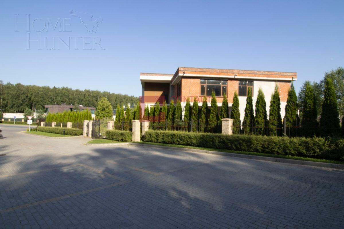 2-этажный коттедж 900 м² без отделки