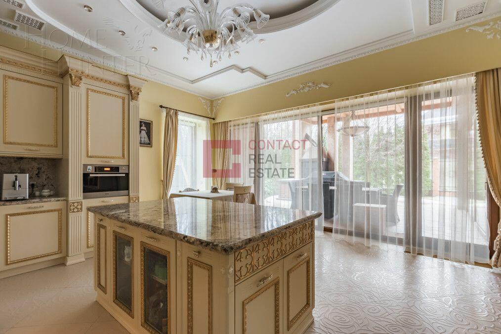 2-этажный коттедж 1 180 м² с отделкой