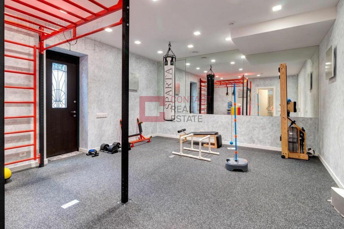 2-этажный коттедж 830 м² с отделкой