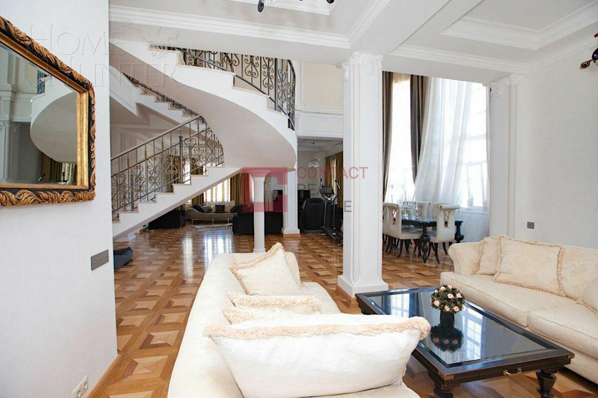 2-этажный коттедж 1 700 м² с отделкой