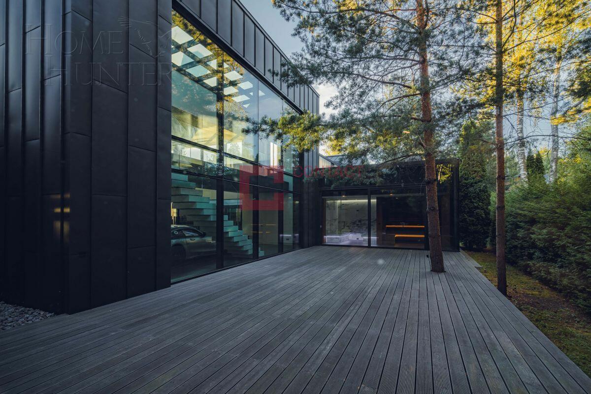 2-этажный коттедж 1 853 м² с отделкой